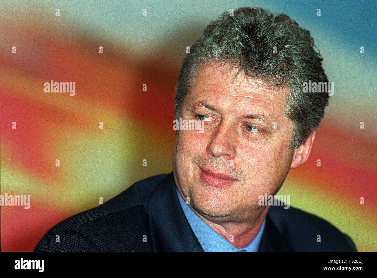 ROGER DONALDSON BERLIN FILM FESTIVAL 2001 POTSDAMER PLATZ BERLIN Deutschland 13. Februar 2001 Stockfoto