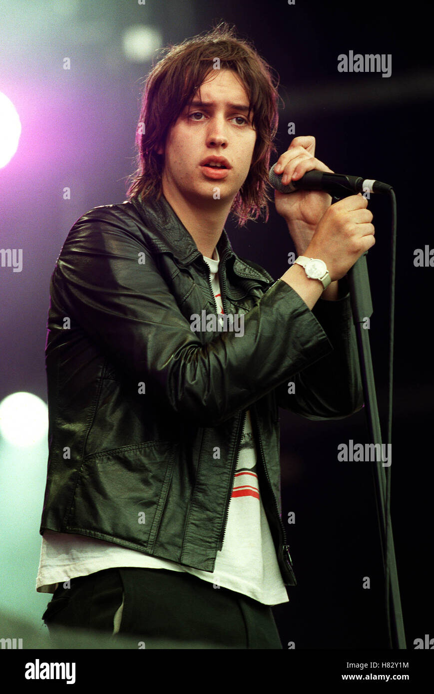 JULIAN CASABLANCAS T IN den PARK KINROSS Schottland 7. Juli 2001 Stockfoto