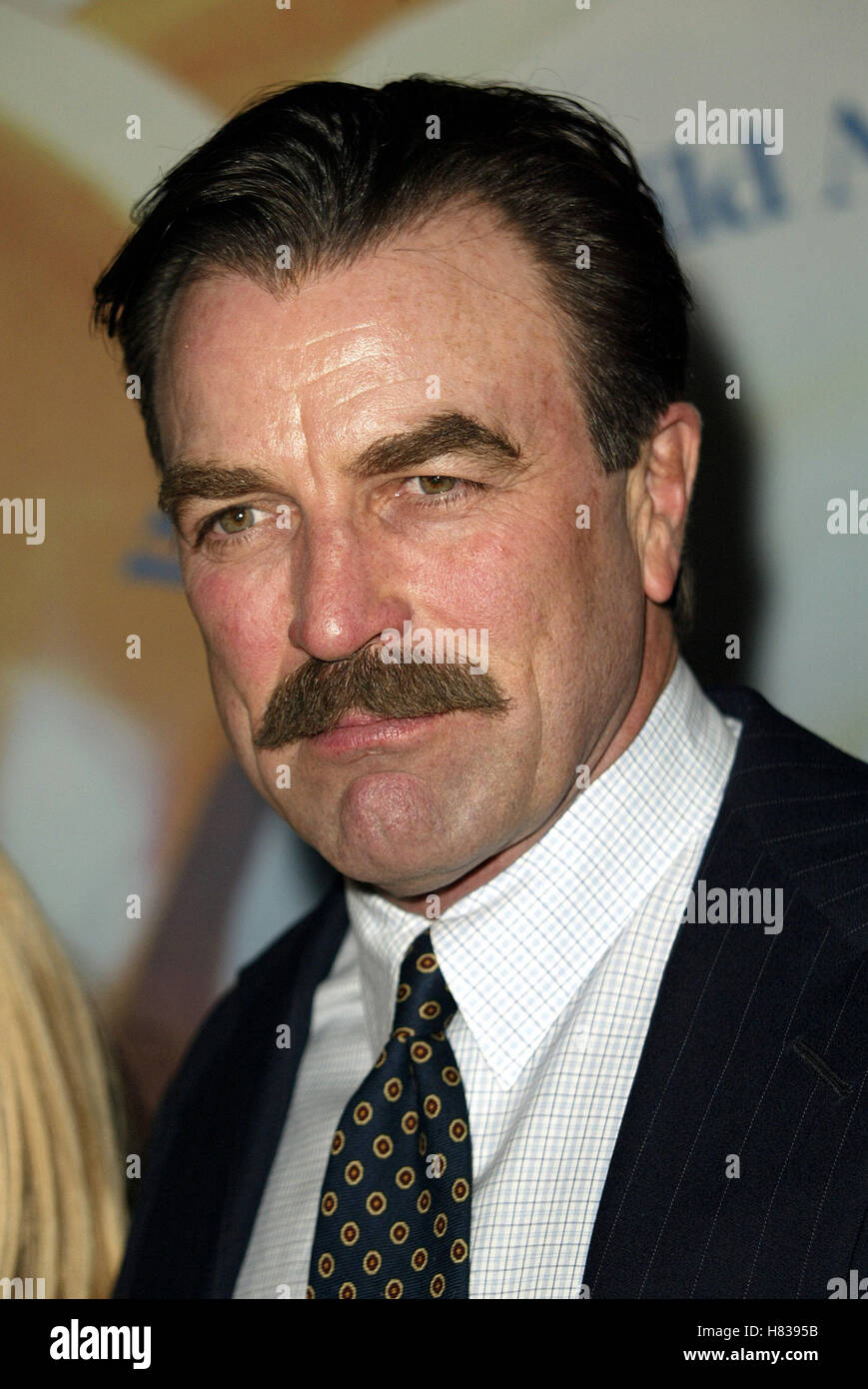 TOM SELLECK 54 WRITERS GUILD AWARDS BEVERLY HILLS LOS ANGELES USA 2. März 2002 Stockfoto