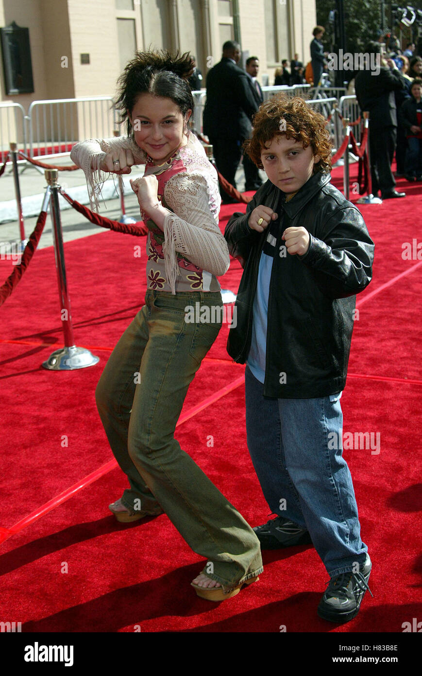 ALEXA VEGA & DARYL SABARA ET 20. Jahrestag SHRINE AUDITORIUM LOS ANGELES USA PREMIERE 16. März 2002 Stockfoto