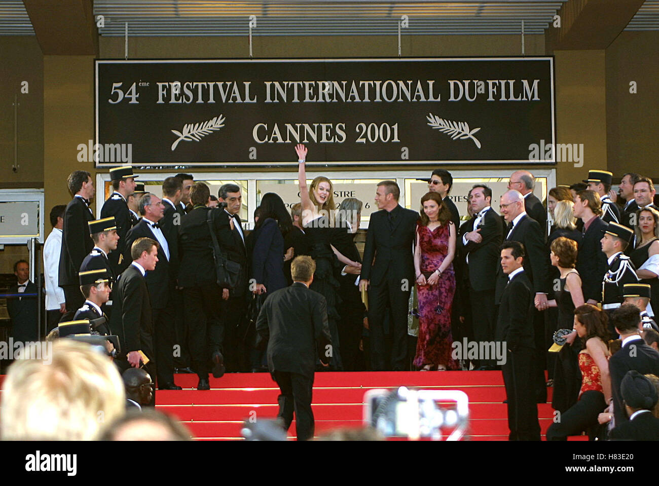NICOLE KIDMAN MOULIN ROUGE WORLD PREMIERE CANNES FILM FESTIVAL CANNES Filmfestival Frankreich 9. Mai 2001 Stockfoto