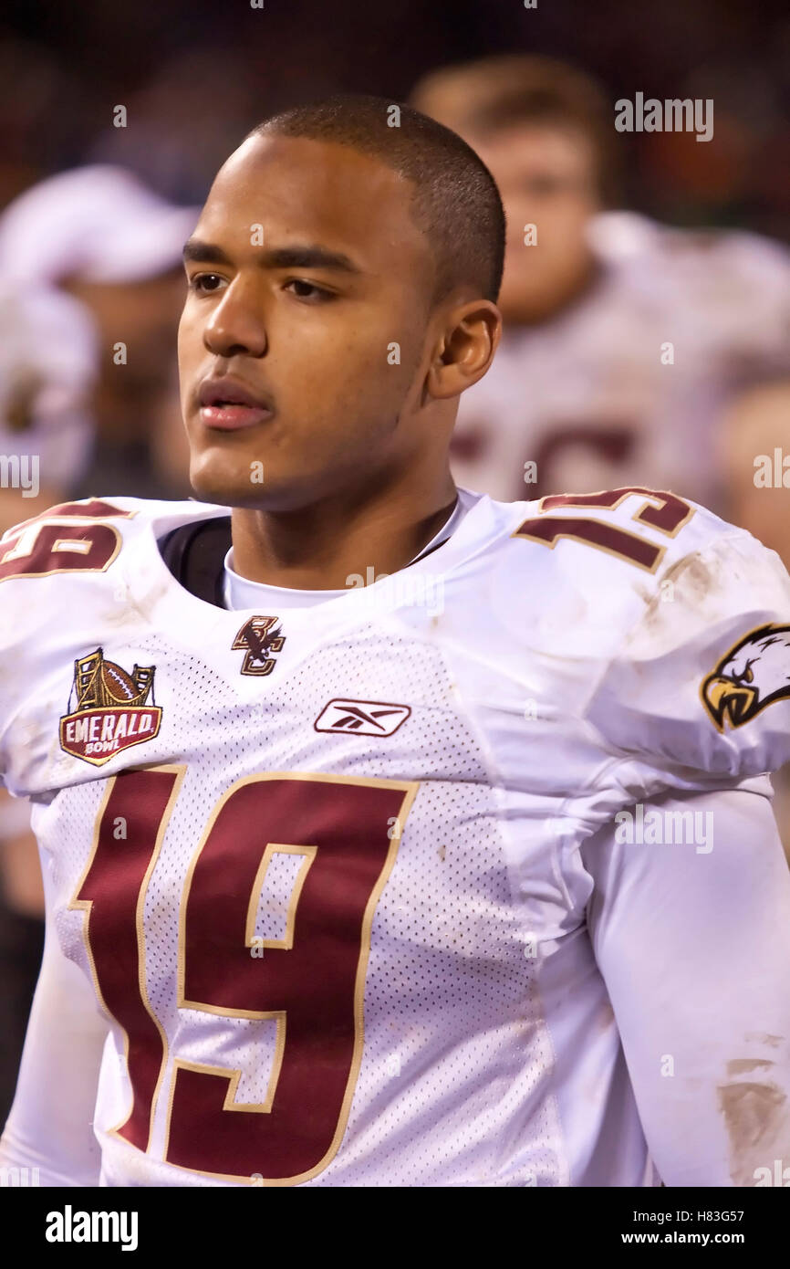 26. Dezember 2009; San Francisco, CA, USA;  Boston College Eagles Cornerback Isaac Johnson (19) im vierten Quartal gegen die südlichen Kalifornien Trojaner in der 2009 Emerald Bowl im AT&T Park.  USC besiegte BC 24-13. Stockfoto