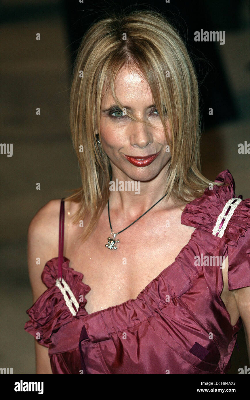 ROSANNA ARQUETTE 2002 VANITY FAIR OSCAR PARTY MORTON'S RESTAURANT BEVERLY HILLS LOS ANGELES USA 24. März 2002 Stockfoto