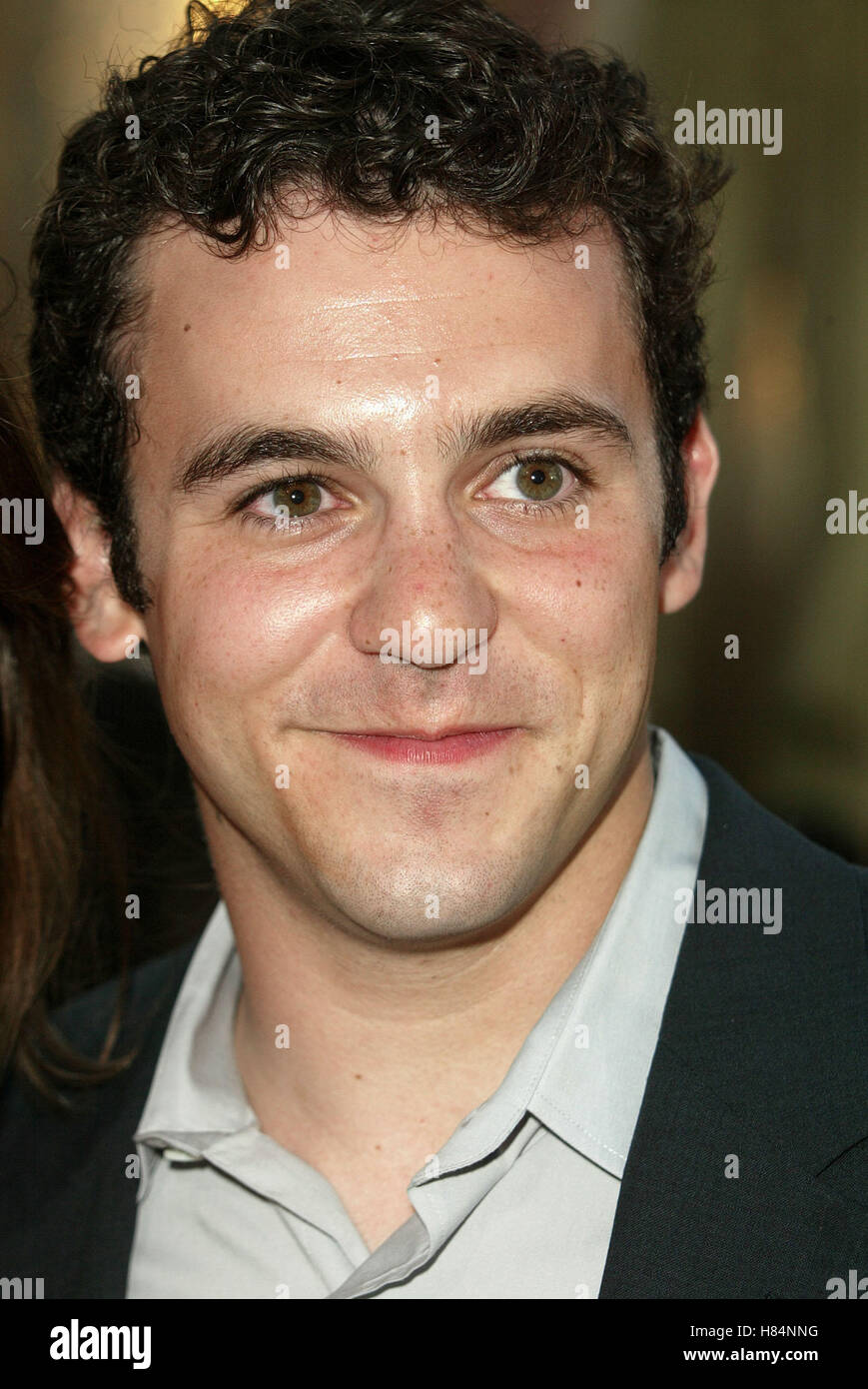 FRED SAVAGE AUSTIN POWERS IN GOLDSTÄNDER PREMIERE UNIVERSAL Amphitheater UNIVERSAL CITY LA USA 22. Juli 2002 Stockfoto