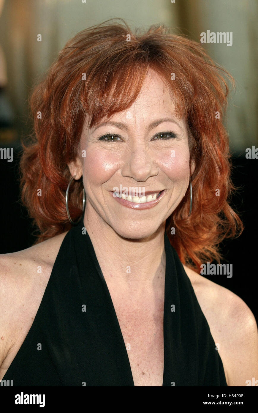MINDY STERLING AUSTIN POWERS IN GOLDSTÄNDER PREMIERE UNIVERSAL Amphitheater UNIVERSAL CITY LA USA 22. Juli 2002 Stockfoto