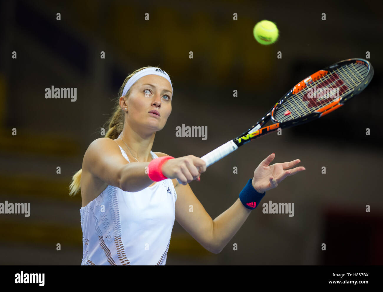 Straßburg, Straßburg. 10. November 2016. Kristina Mladenovic beim 2016 gefüttert-Cup-Finale in Straßburg Credit: Jimmie48 Fotografie/Alamy Live-Nachrichten Stockfoto