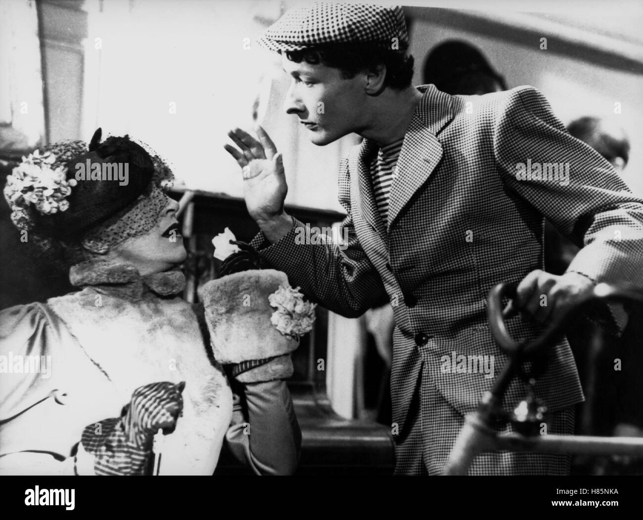 Ein Sonderbarer Fall, (DROLE DE DRAME) F 1937 s/w, Regie: Marcel Carne, FRANCOISE ROSAY, JEAN-LOUIS BARRAULT Stockfoto