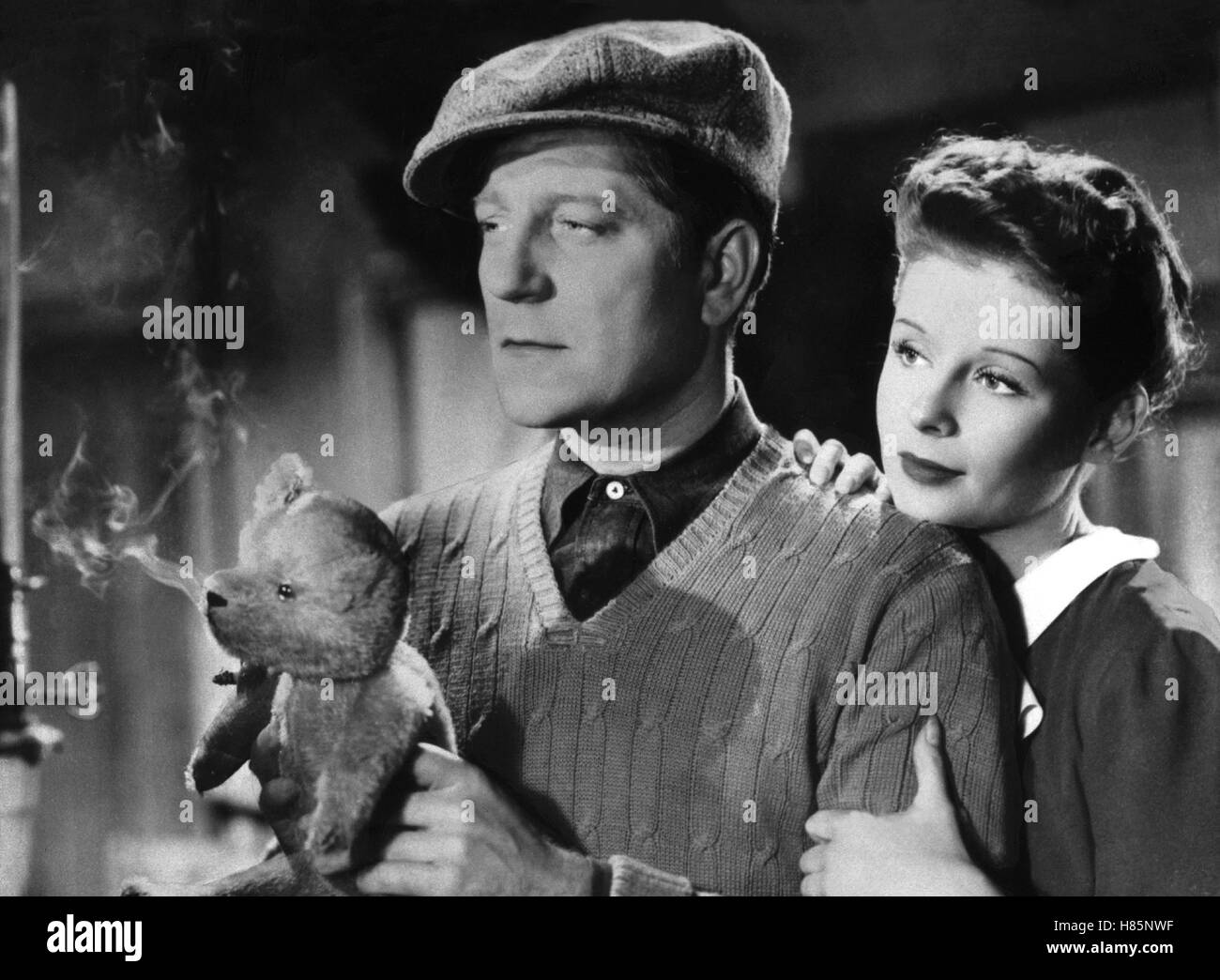 Der Tag Konzzert ein, (LE JOUR SE LEVE) F 1939, Regie: Marcel Carne, JEAN GABIN, JACQUELINE LAURENT, Stichwort: Teddy, Bär Stockfoto