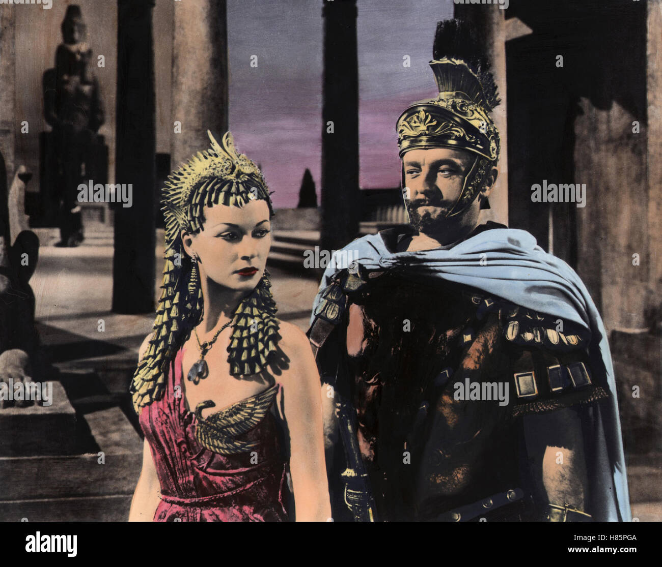 Cäsar Und Cleopatra, (CAESAR und CLEOPATRA) GB 1945, Regie: Gabriel Pascal, VIVIEN LEIGH, FRANCIS L. SULLIVAN, Stichwort: Kopfschmuck, Helm Stockfoto