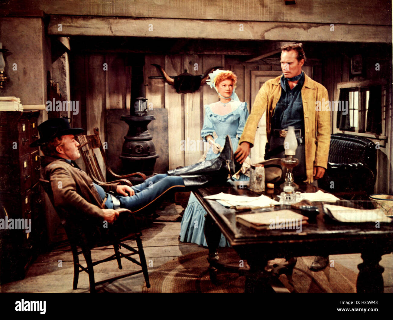 Rivalen Ohne Gnade, (THREE VIOLENT PEOPLE), USA 1956 Regie: Rudolph Mate FORREST TUCKER, ANNE BAXTER, CHARLTON HESTON Stockfoto