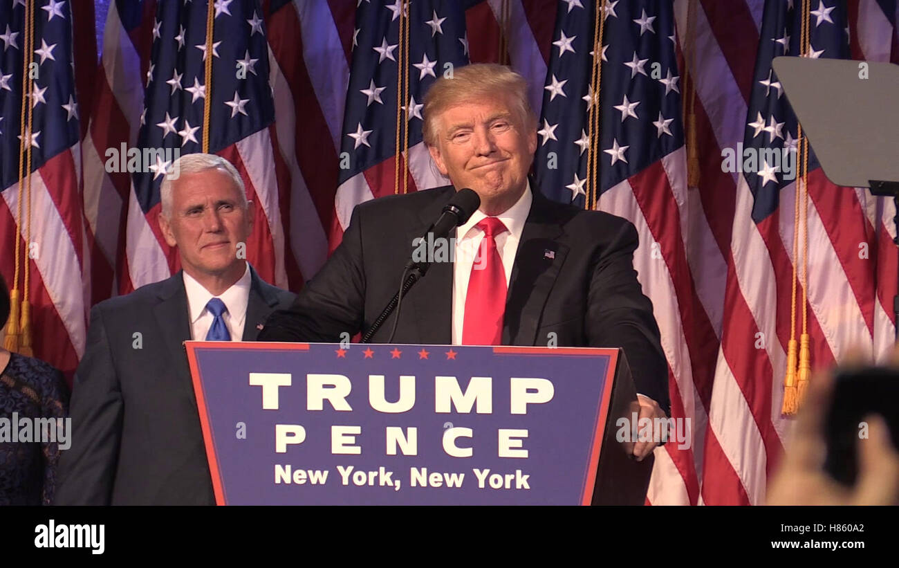 Donald Trump als er seine Dankesrede in New York macht nach seinem Sieg zu er 45. Präsident der Vereinigten Staaten. Stockfoto