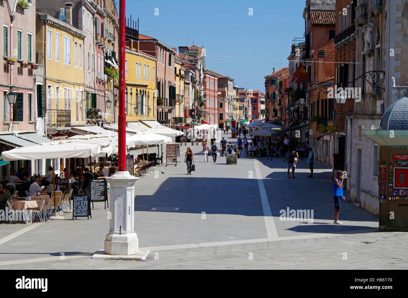 Venedig, Blick Ost entlang Rio Tera Garibaldi Stockfoto