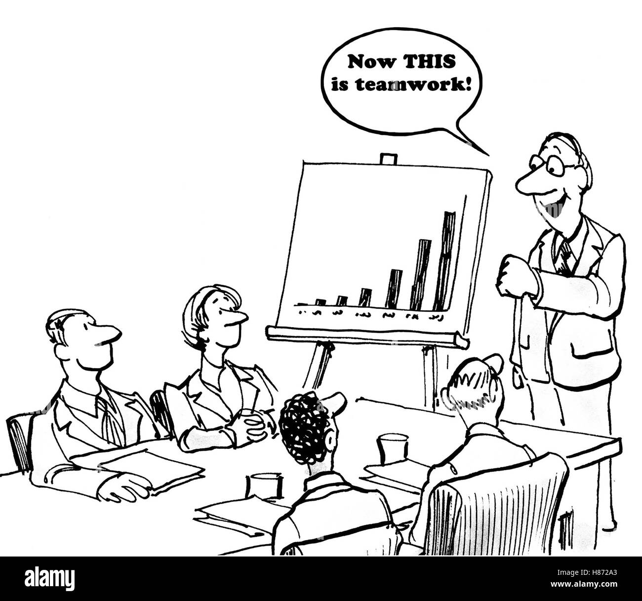 Schwarz / weiß Geschäft Cartoon zeigt eine Diagramm mit mehr Umsatz und Chef sagen, ein team, "jetzt ist das Teamwork". Stockfoto