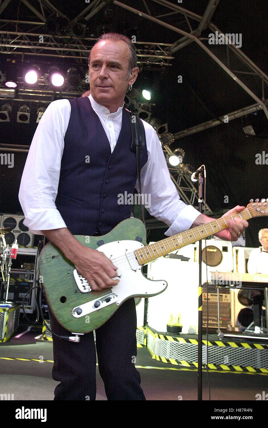FRANCIS ROSSI STATUS QUO DALBY FOREST PICKERING N. YORKS 22. Juni 2003 Stockfoto
