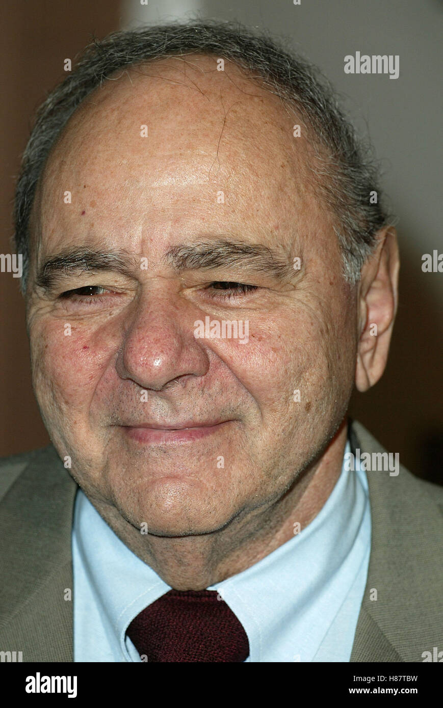 MICHAEL CONSTANTINE 8. Kritiker CHOICE AWARDS LOS ANGELES BEVERLY HILLS HOTEL BEVERLY HILLS LA USA 17. Januar 2003 Stockfoto