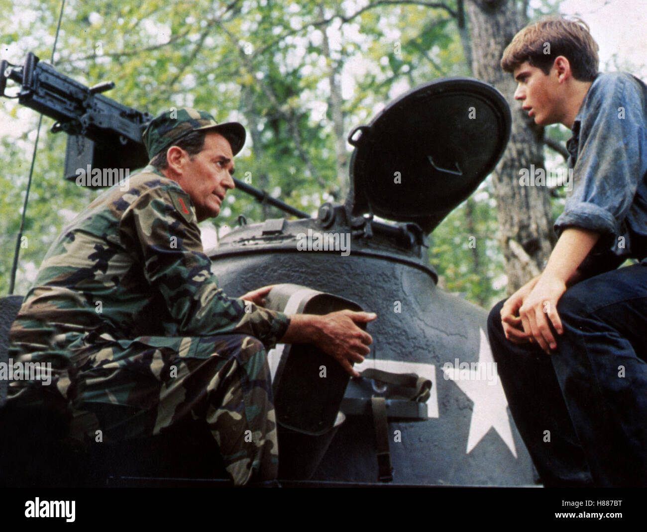 Der Tank (TANK) USA 1983, Regie: JAMES GARNER, C. THOMAS HOWELL, Marvin J. Chomsky, Stichwort: Uniform, Camouflage, Panzer Stockfoto