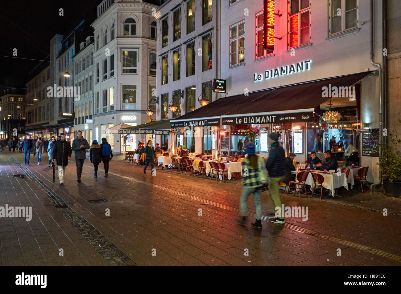 Einkaufsstraße Stroget in der Nacht, Kopenhagen, Dänemark Stockfoto