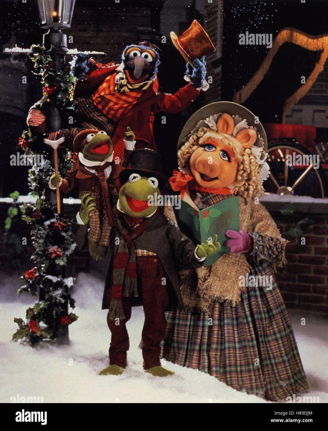 Die Muppets Weihnachtsgeschichte (A MUPPETS CHRISTMAS CAROL) USA 1992, Regie: Brian Henson, SAM EAGLE, KERMIT, MISS PIGGY u.a. Sichwort: Tourneetheater Stockfoto