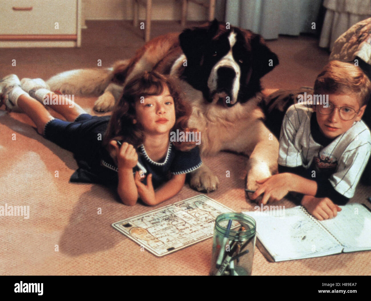 Eine Familie Namens Beethoven (BEETHOVEN'S 2ND) USA 1993, Regie: Rod Daniel, SARAH ROSE KARR, BEETHOVEN, CHRISTOPHER CASTILE, Stichwort: Hund Stockfoto