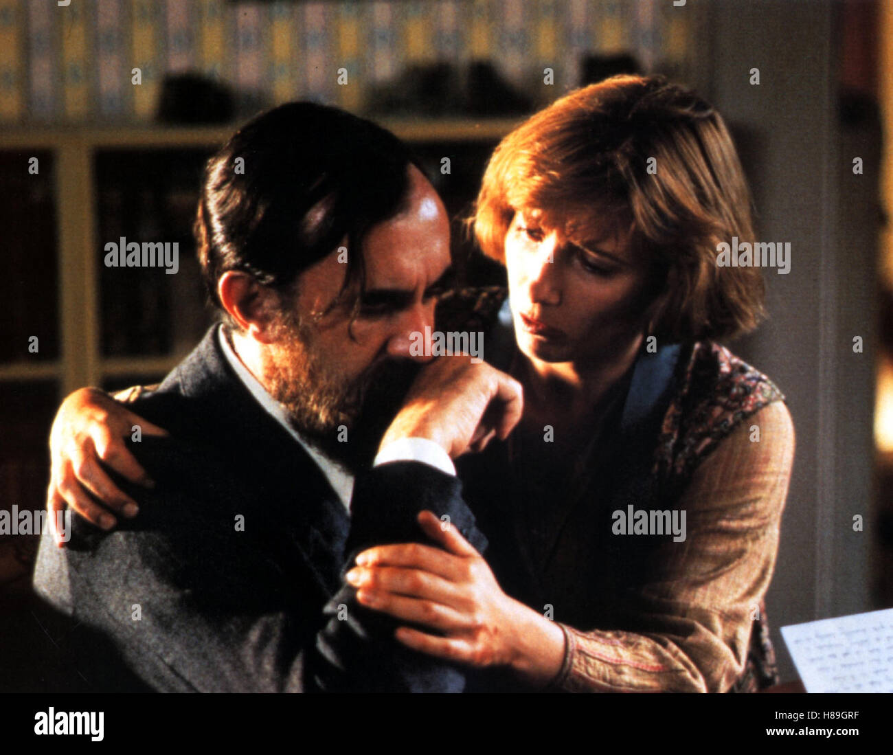 Carrington - Liebe Bis in Den Tod (CARRINGTON) GB-F 1995, Regie: Christopher Hampton, JONATHAN PRYCE, EMMA THOMPSON, Stichwort: Paar Stockfoto