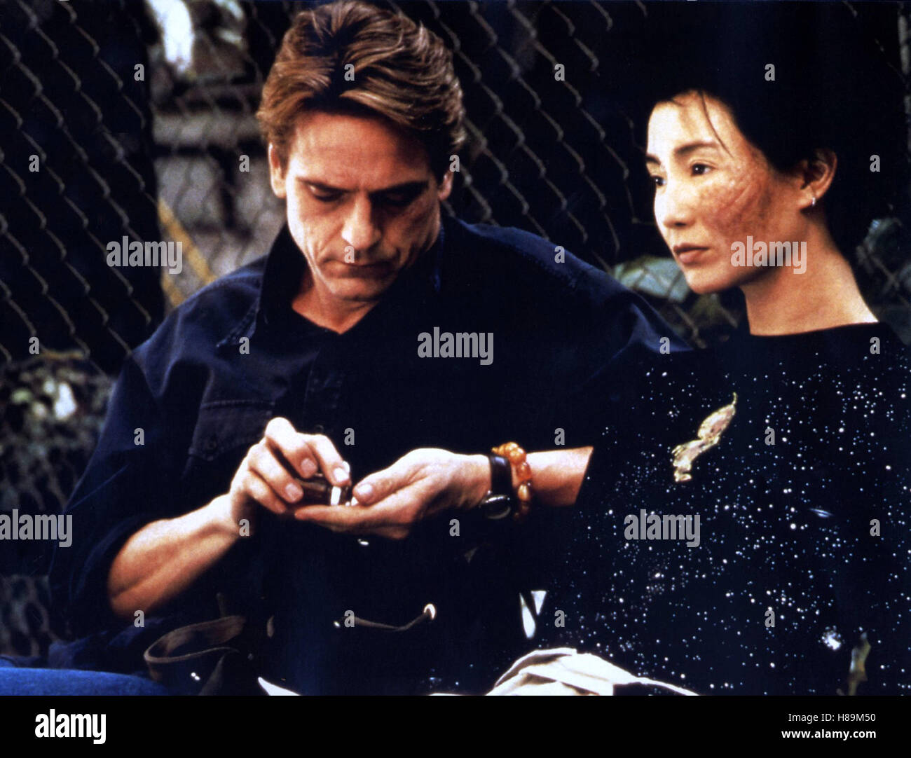 Chinese Box, (CHINESE BOX) USA 1997, Regie Wayne Wang, JEREMY IRONS
