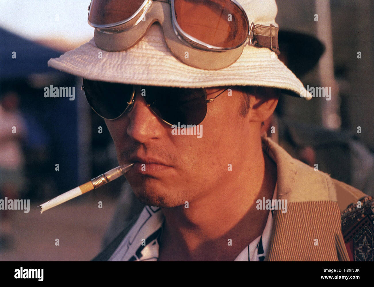 Angst Und Schrecken in Las Vegas (Furcht und VERABSCHEUEN IN LAS VEGAS) USA  1998, Terry Gilliam, JOHNNY DEPP, Stichwort: Brille, Sonnenbrille, Hut,  Zigarettenspitze Stockfotografie - Alamy