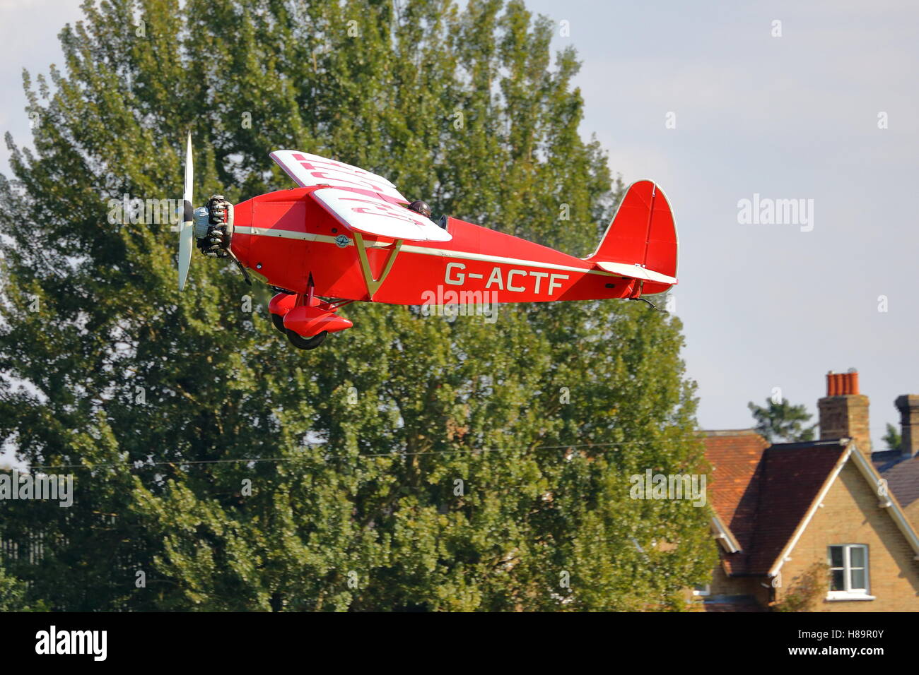 Comper CLA-7 schnelle G-Schauspielhaus der Shuttleworth Collection bei alten Warden Flugschau Stockfoto