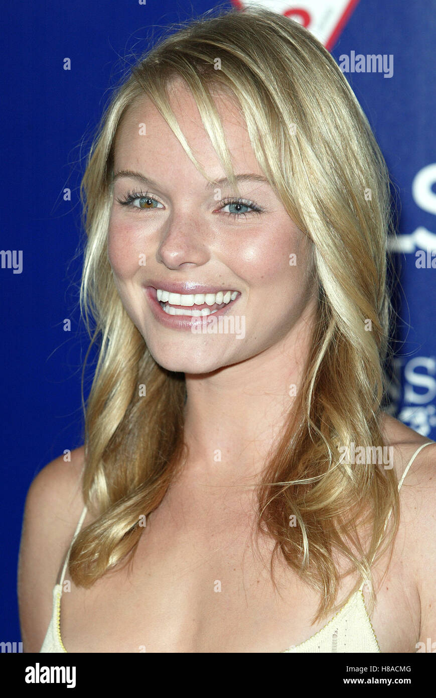 KATE BOSWORTH Wunderland PREMIERE LOS ANGELES GRAUMAN CHINESE THEATRE HOLLYWOOD USA 24. September 2003 Stockfoto