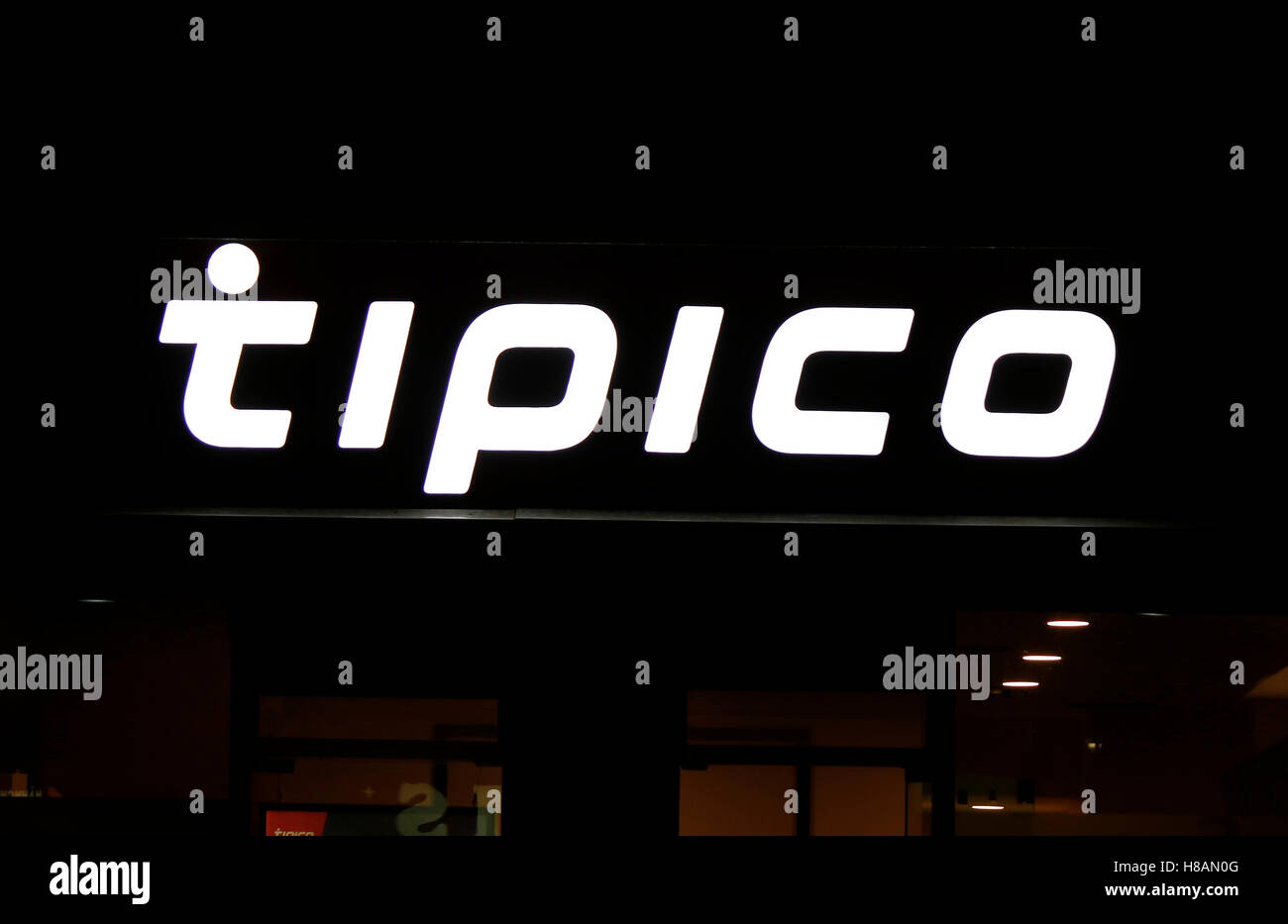 Das Logo der Marke "Tipico", Berlin. Stockfoto