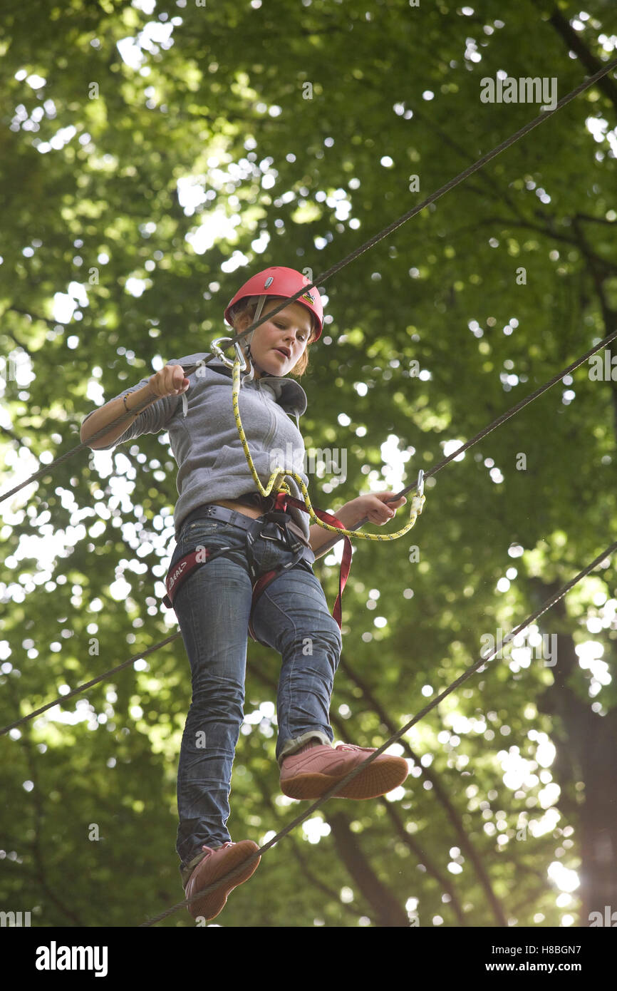 Europa, Deutschland, Nordrhein-Westfalen, Wetter an der Ruhr, Hochseilgarten course.k. Stockfoto