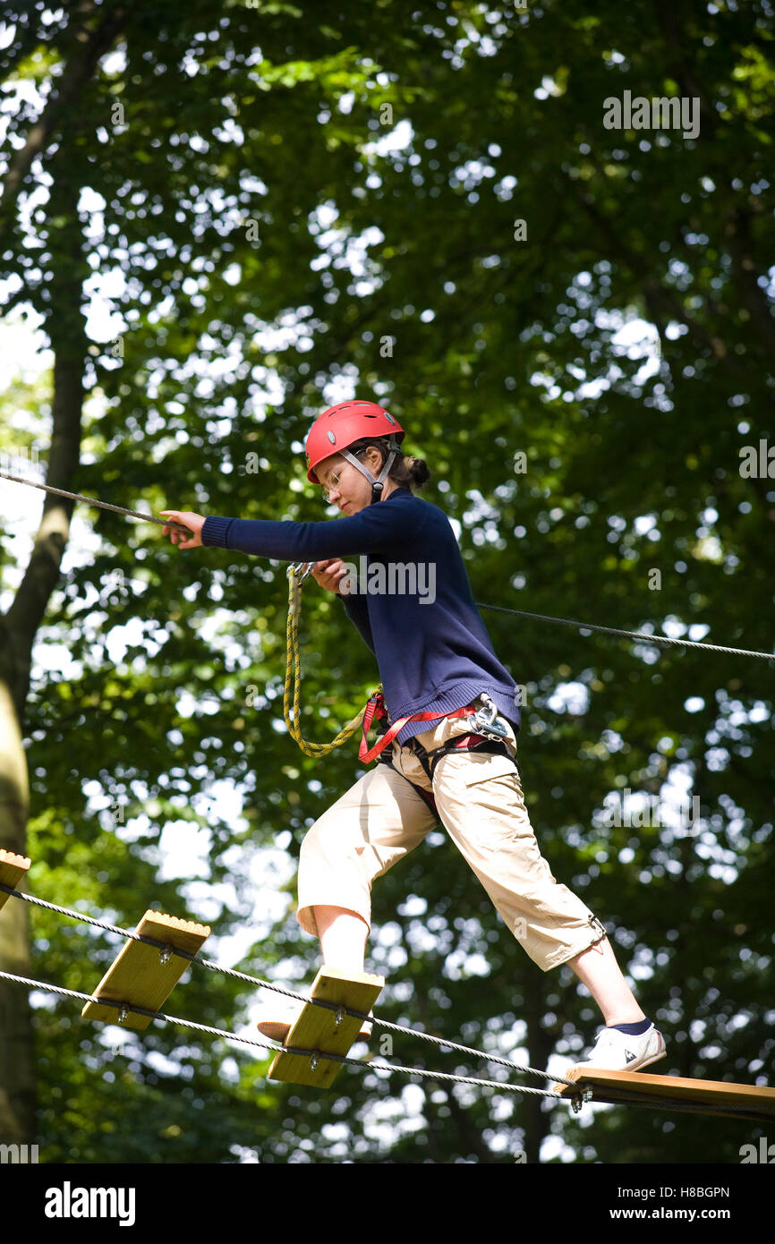 Europa, Deutschland, North Rhine-Westphalia, Wetter an der Ruhr, Hochseilgarten. Stockfoto