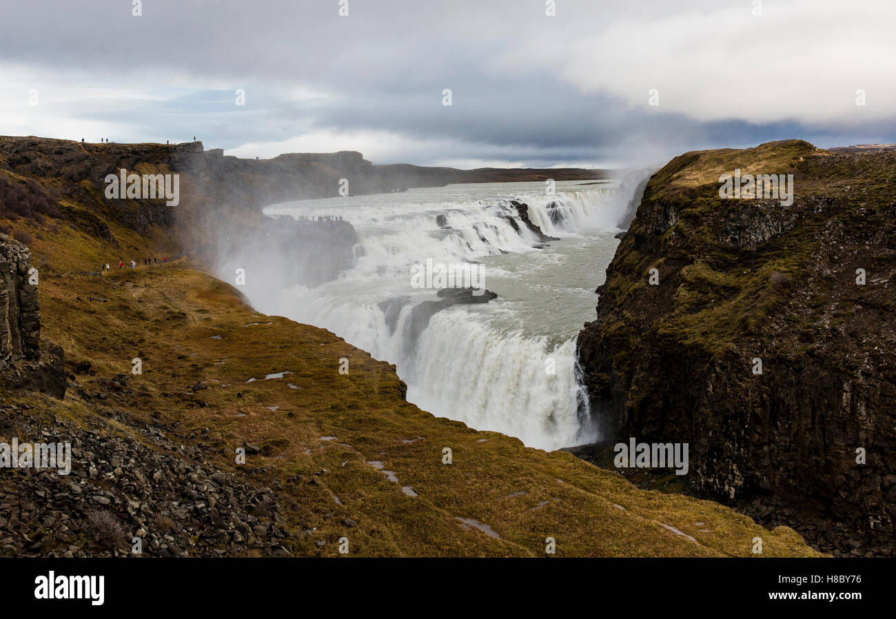 Gullfoss Wasserfall sieht man im Süden Islands Stockfoto
