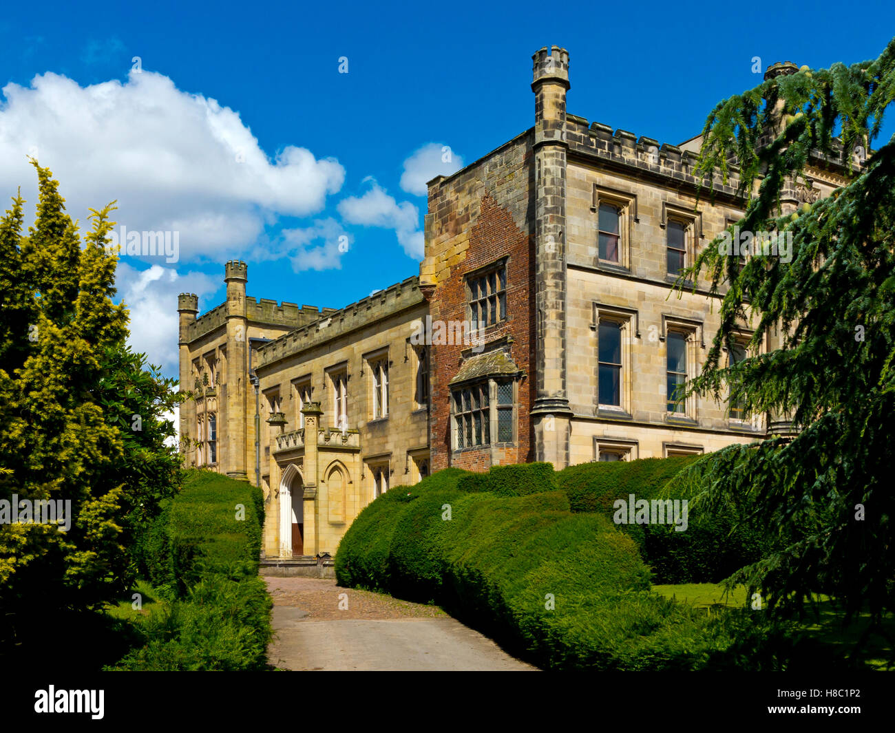 Elvaston Castle ein neugotisches Herrenhaus auf dem Gelände des Elvaston Country Park in der Nähe von Derby Derbyshire England UK Stockfoto