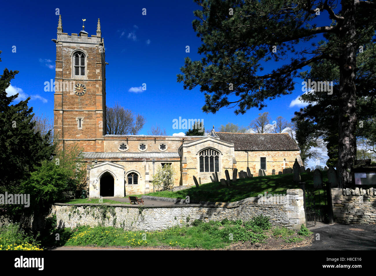 Sommer, St James Gretton Dorf, Grafschaft Northamptonshire, England; Großbritannien; UK Stockfoto