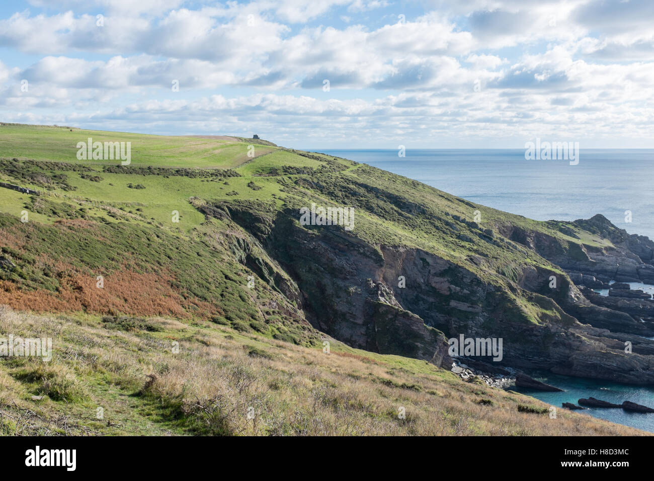 Der South West Coast Path in der Nähe von Noss Mayo in South Devon Stockfoto