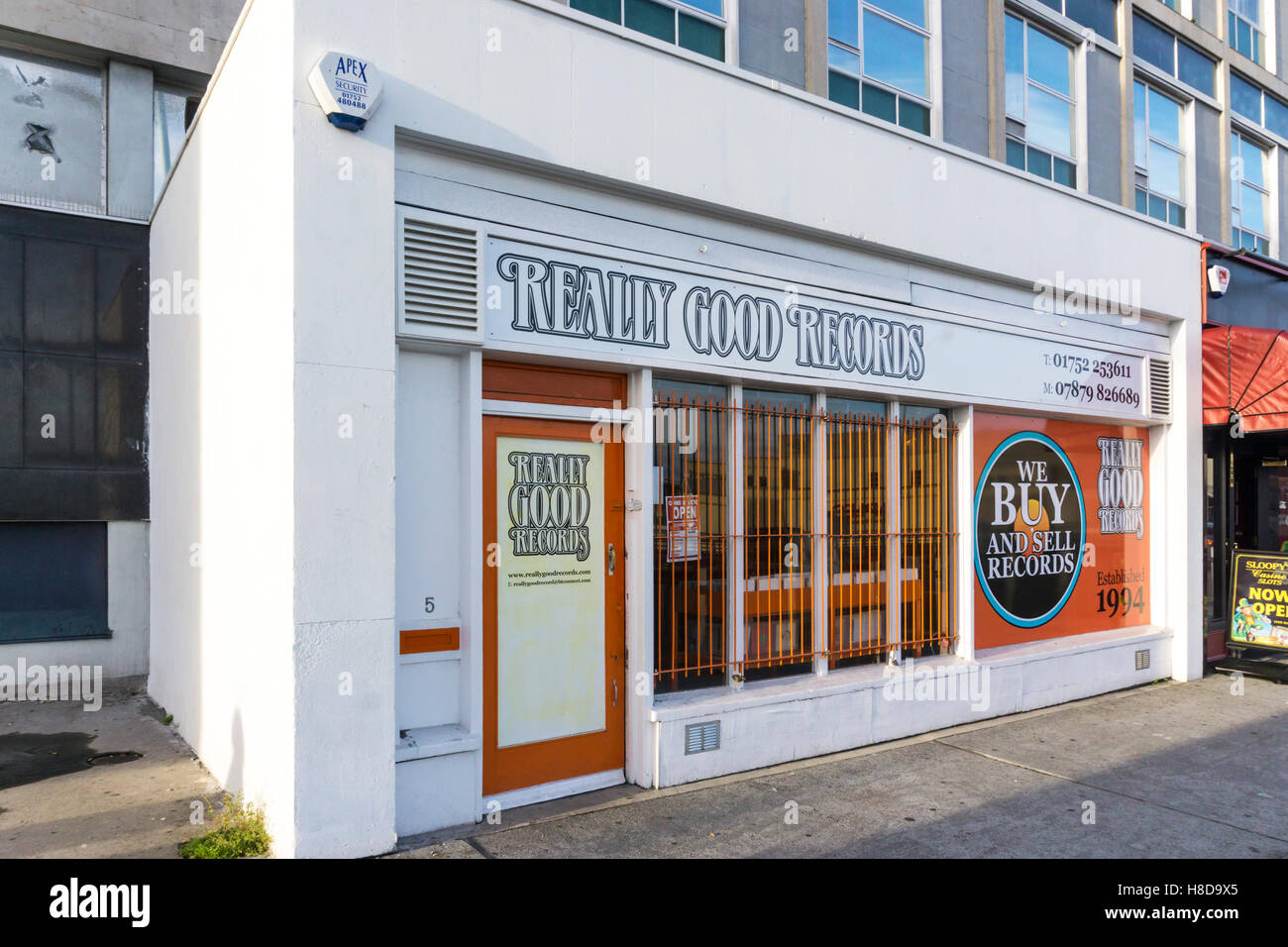 Wirklich gute Aufzeichnungen in Exeter Street, Plymouth. Stockfoto