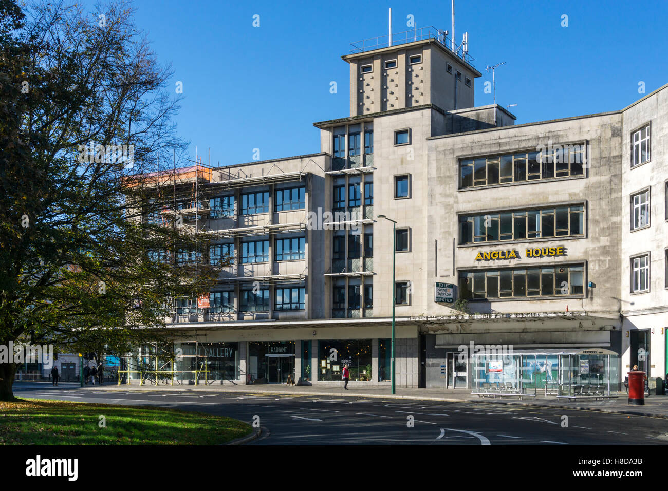 Anglia Haus am Kreuz Derrys in Plymouth, in den 1950er Jahren gebaut. Stockfoto