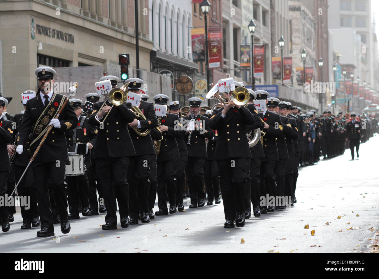 Halifax, Kanada. 11. November 2016. Der Remembrance Day Parade in Halifax, N.S., 11. November 2016. Bildnachweis: Lee Brown/Alamy Live-Nachrichten Stockfoto