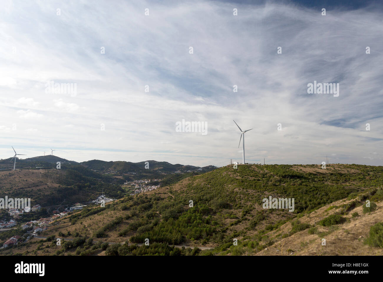 Windmühlen zur Stromerzeugung in Portugal Stockfoto