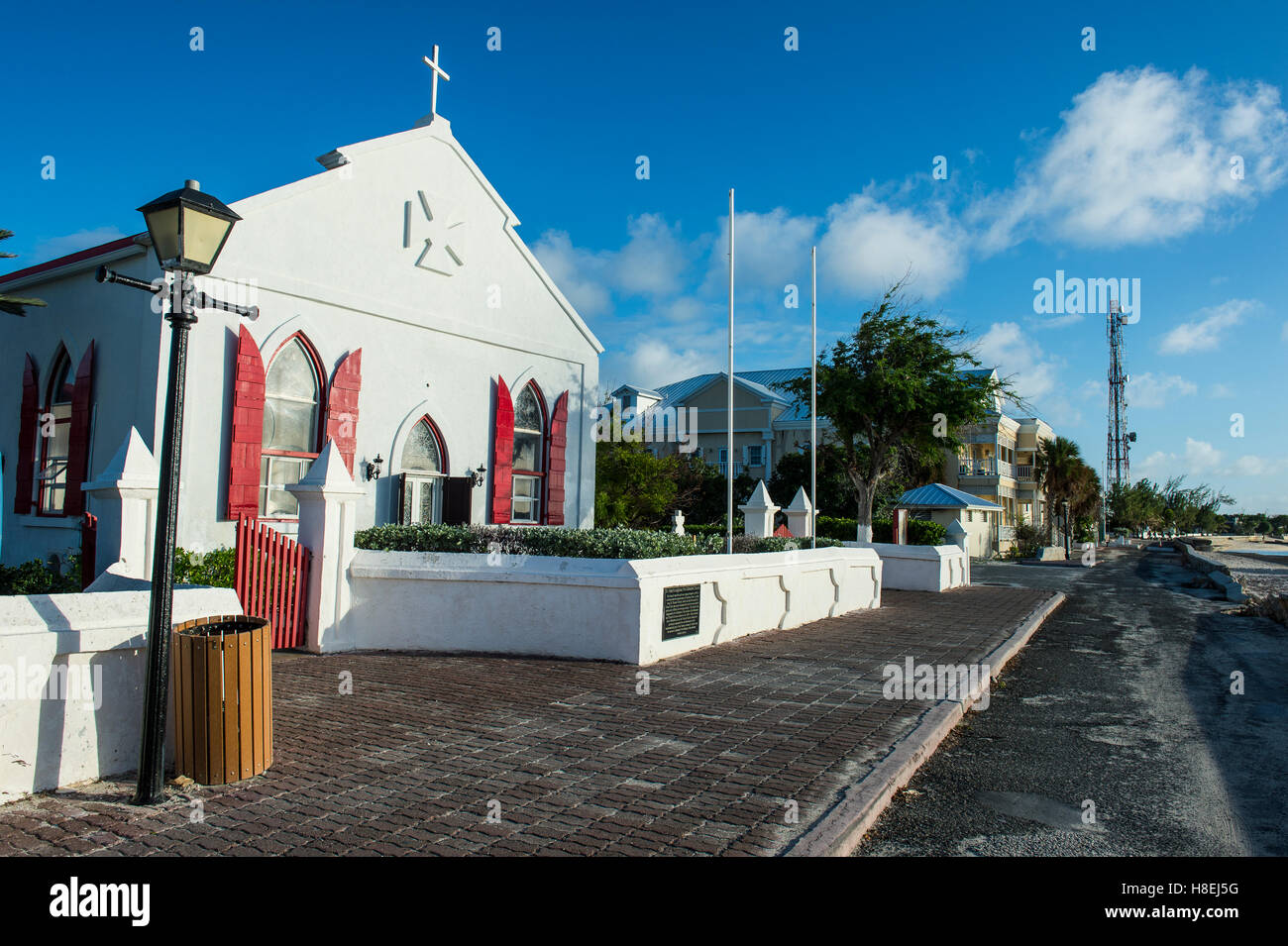 Schöne Kirche in Cockburn Town, Grand Turk, Turks- und Caicosinseln, Karibik, Mittelamerika Stockfoto