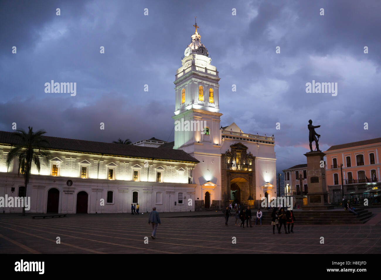 Santo Domingo Dom, UNESCO-Weltkulturerbe, Quito, Ecuador, Südamerika Stockfoto