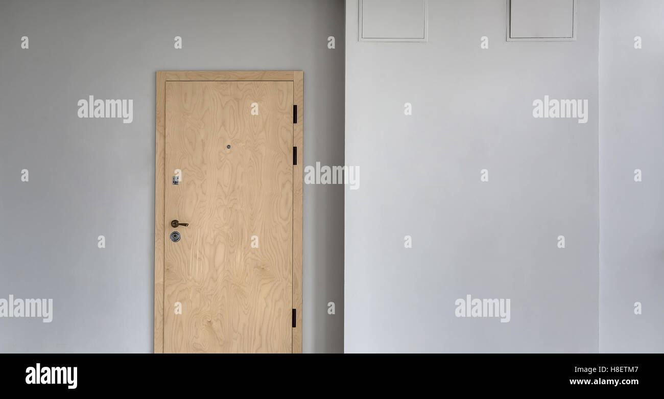 Wand mit Tür Stockfoto