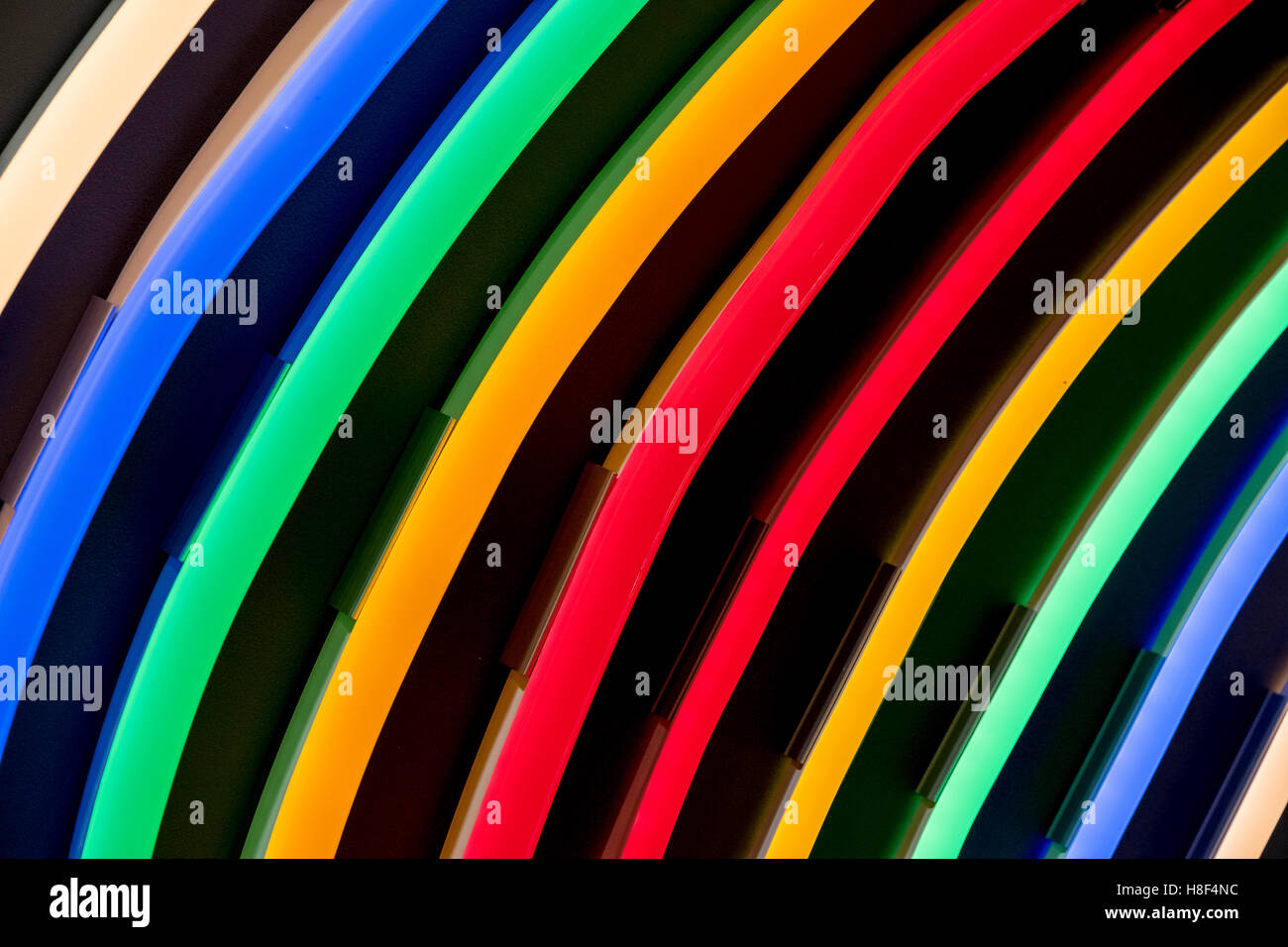 Andere Farbe-Lampen in einer Reihen Stockfoto