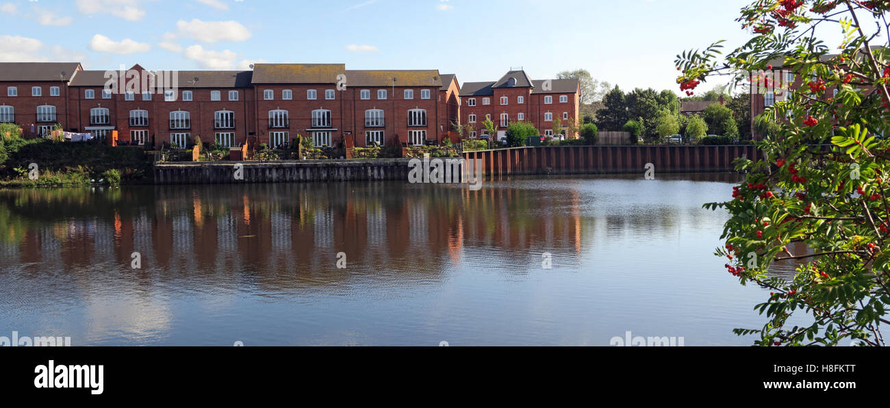 Gehäuse an der Walton Lock, Warrington, Cheshire, England, Großbritannien Stockfoto