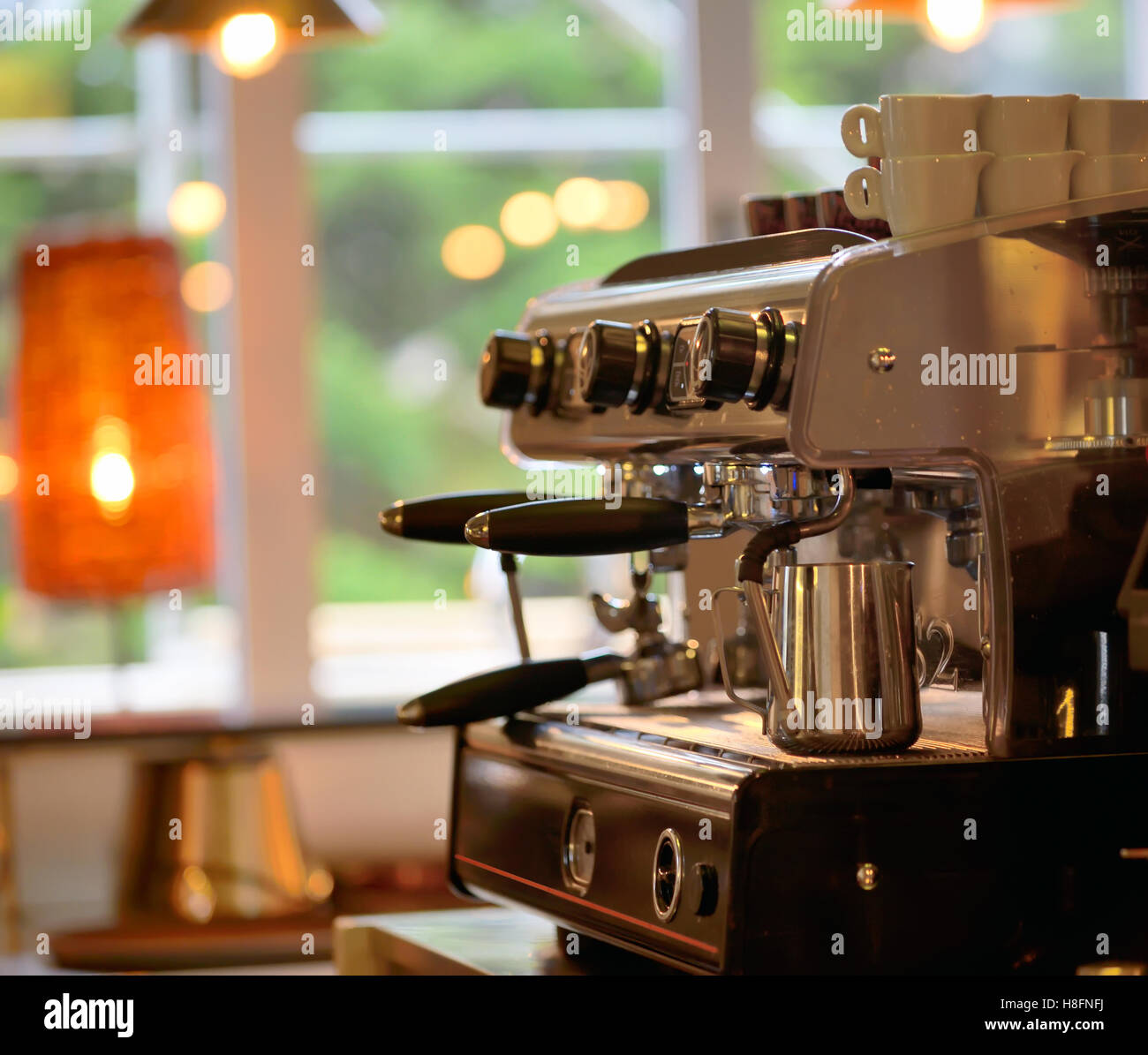 Espresso-Maschine mit bar Interieur Stockfoto