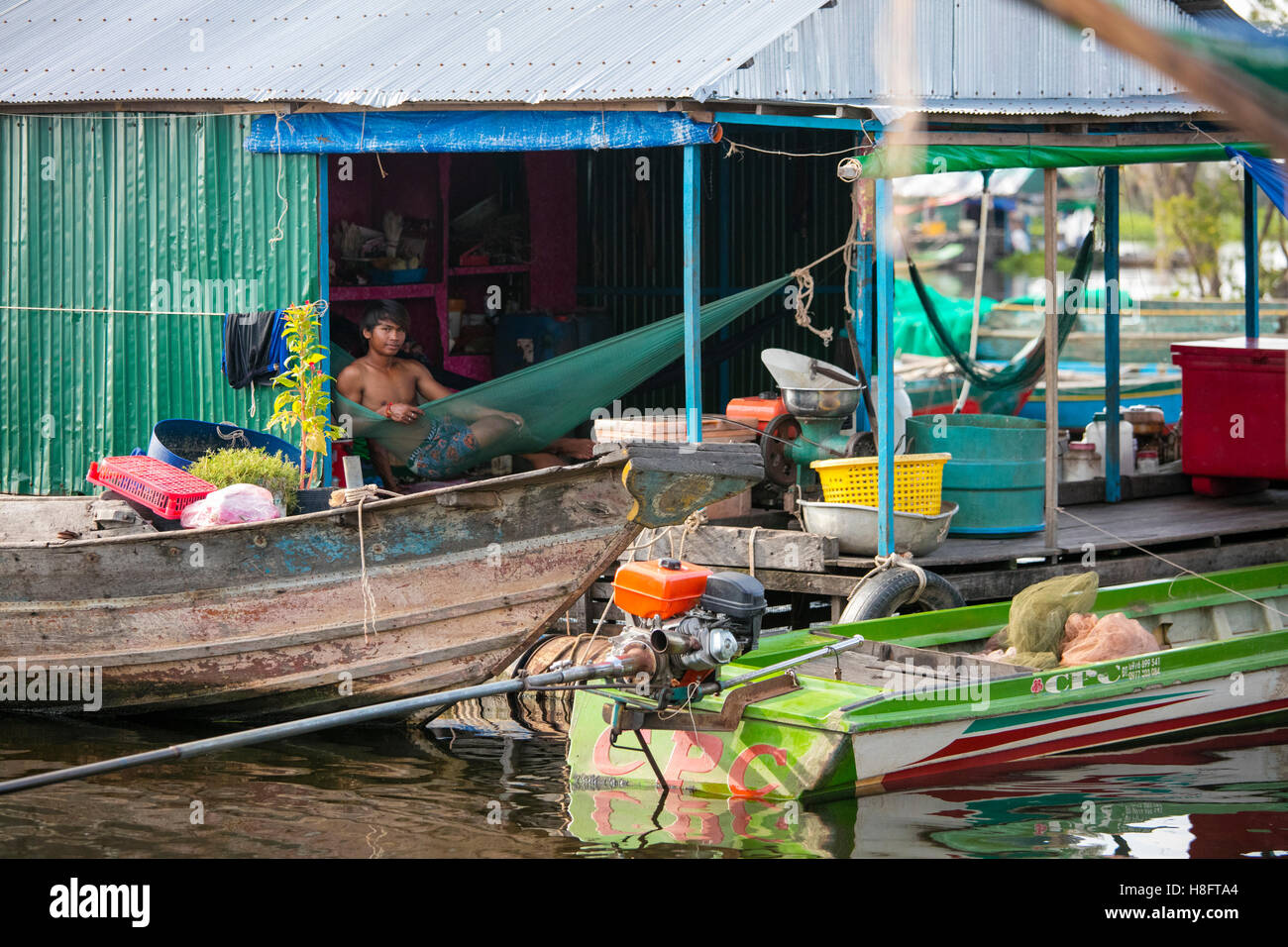 Graben Khla, schwimmenden Fischerdorf, Tonle Sap See, Kambodscha Stockfoto