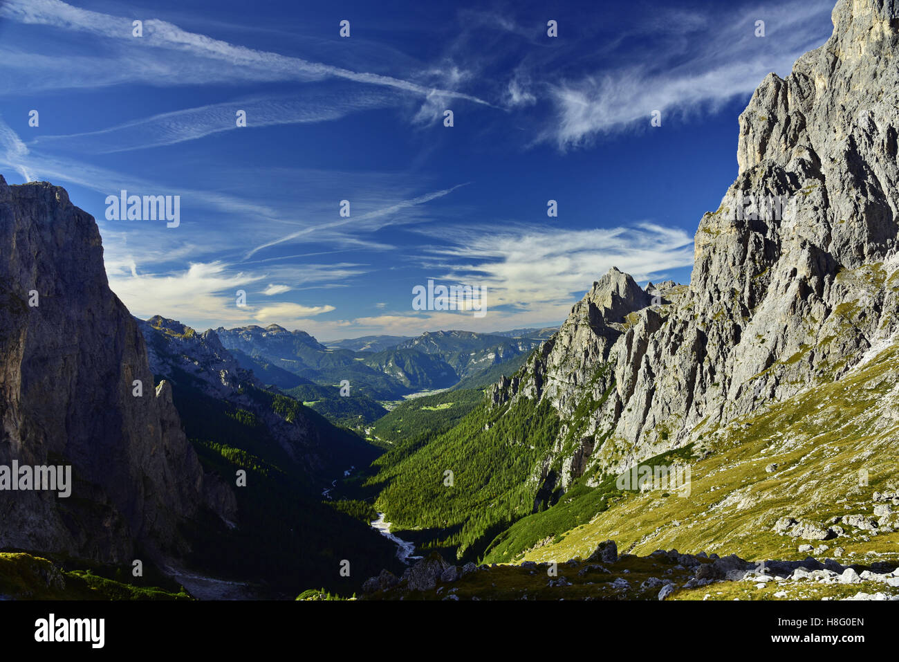 Val Canali mit Cima dei Lastei Stockfotografie Alamy