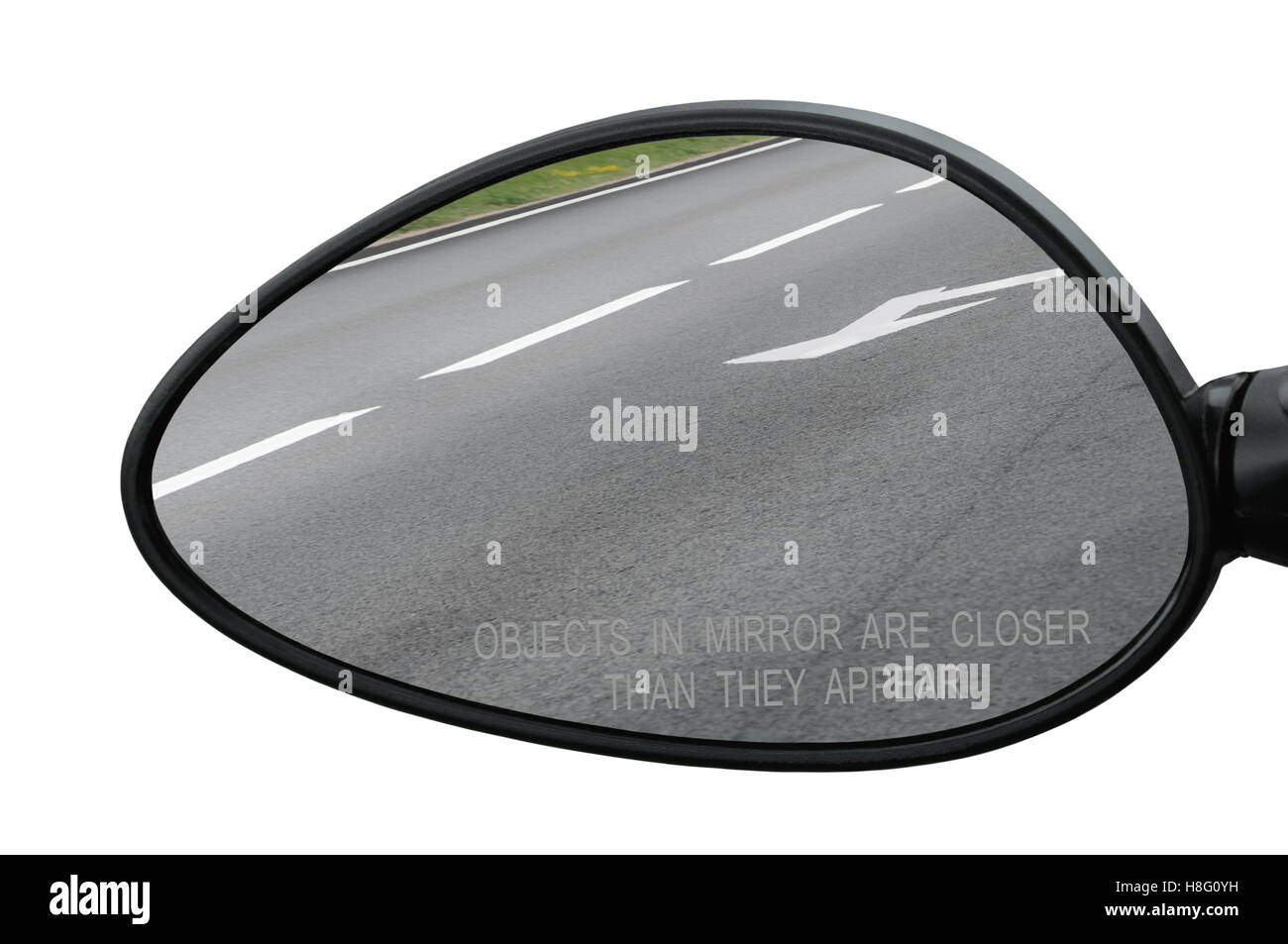 Die Autos Fahren Vom Gray-Auto-Seitenspiegel Durch Die Straße Stockfoto -  Bild von laufwerk, automobil: 169047984