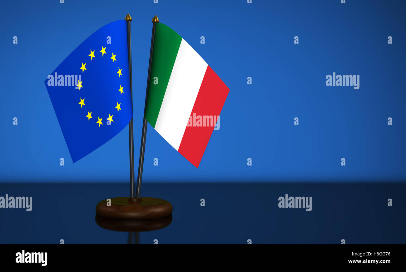 Italienische und Europäische Union Schreibtisch Fahnen auf blauem Hintergrund. Stockfoto