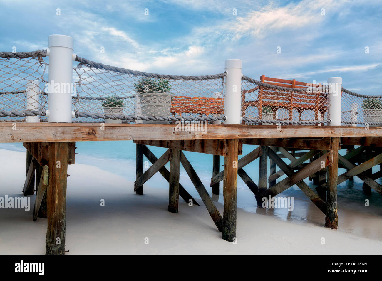 Pier in Turks- und Caicosinseln. Providenciales Stockfoto